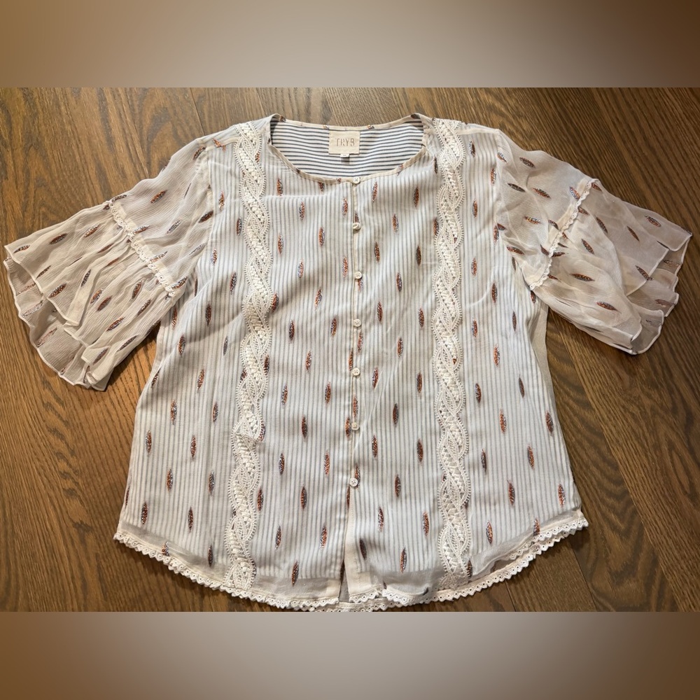 White and metallic  Lace Trim Blouse